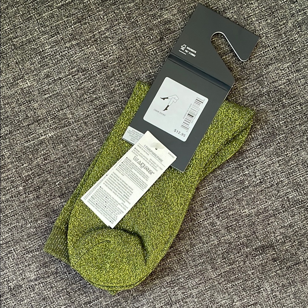GAP Green Crew Socks - Picture 2 of 10